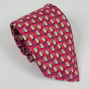 Vineyard Vines 100% Silk Necktie Tie Beer on Skis Pink 58 x 3 1/2 Casual Funny